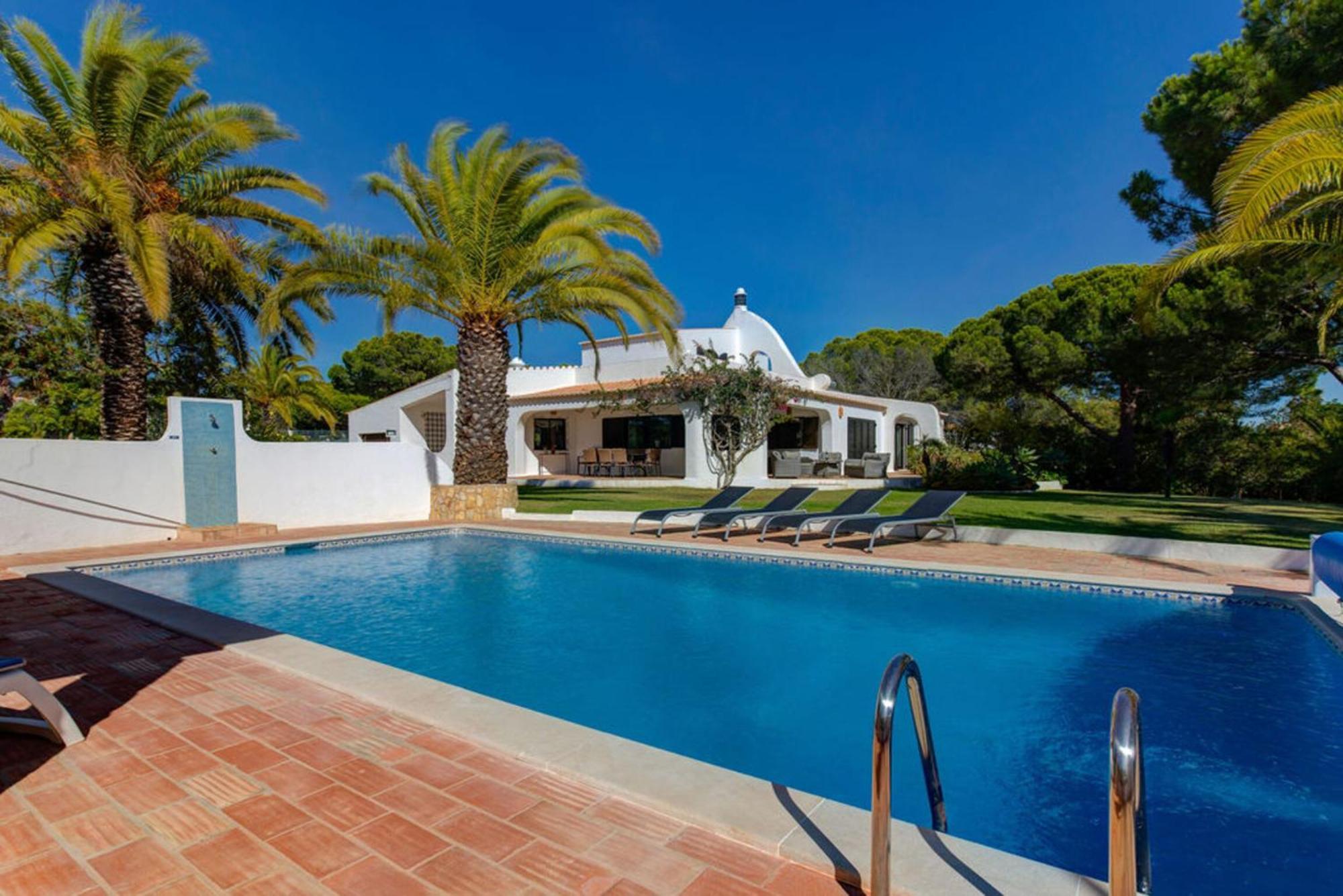 Villa Barlavento - Stunning 4-Bedroom Villa With Tennis Court Carvoeiro  Eksteriør bilde